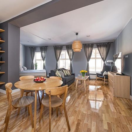 Romantic And Spacious Apartment In Riga Old Town Eksteriør billede