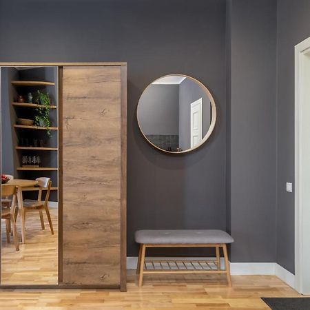 Romantic And Spacious Apartment In Riga Old Town Eksteriør billede