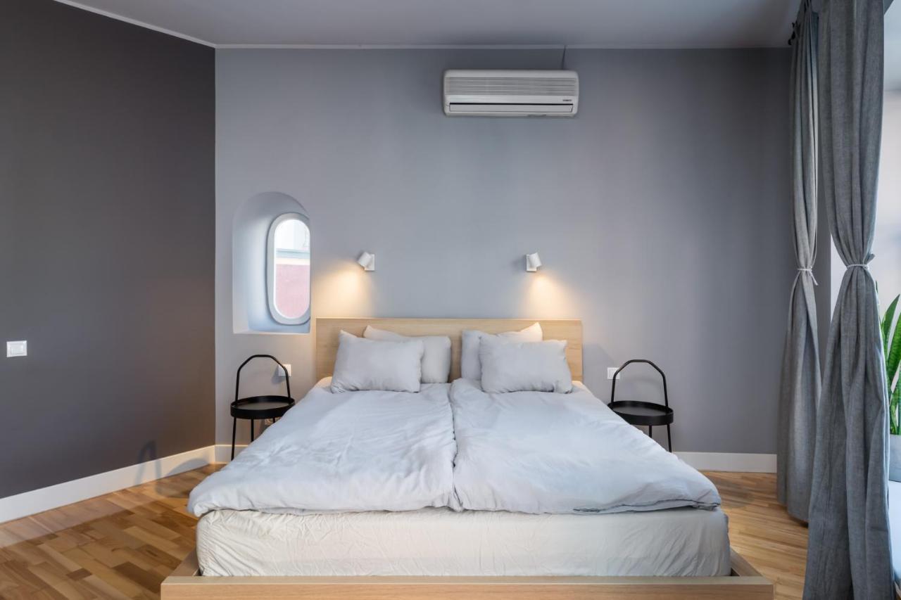 Romantic And Spacious Apartment In Riga Old Town Eksteriør billede