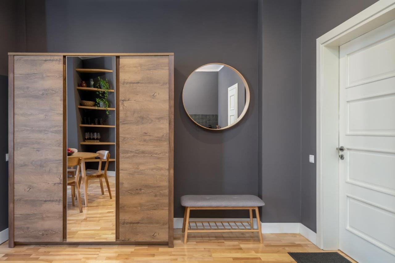 Romantic And Spacious Apartment In Riga Old Town Eksteriør billede